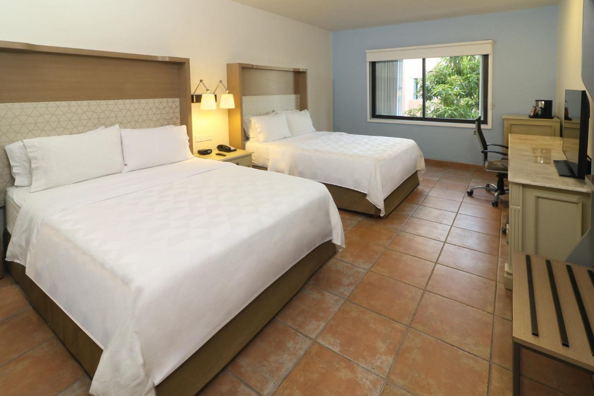 Holiday Inn Ciudad Del Carmen By Ihg Extérieur photo