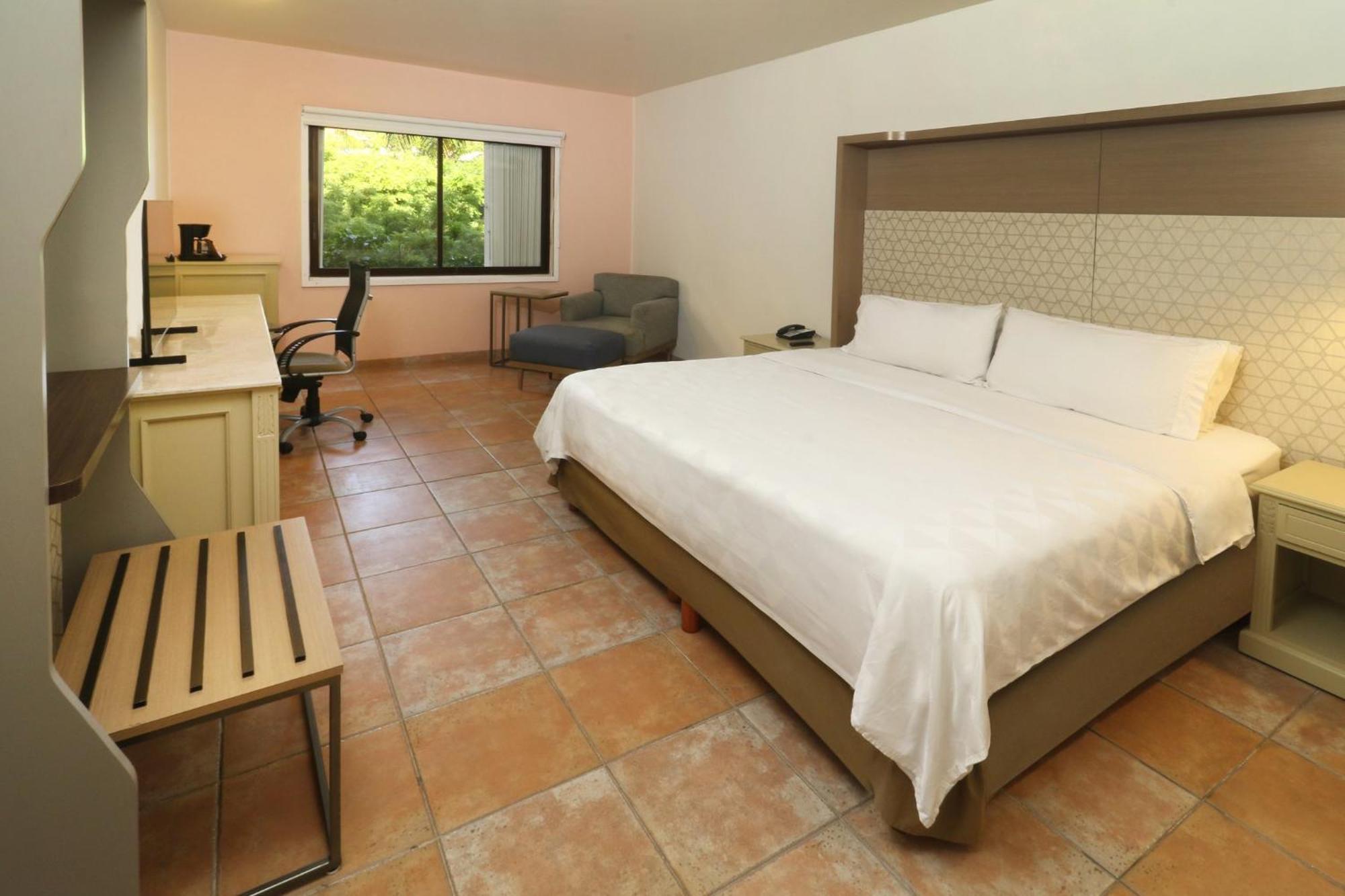 Holiday Inn Ciudad Del Carmen By Ihg Extérieur photo